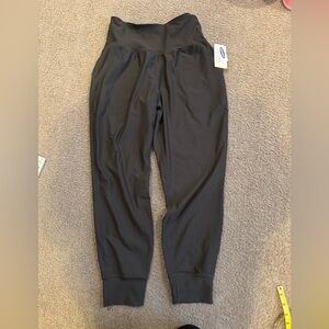 Old navy active powersoft go dry jogger pants